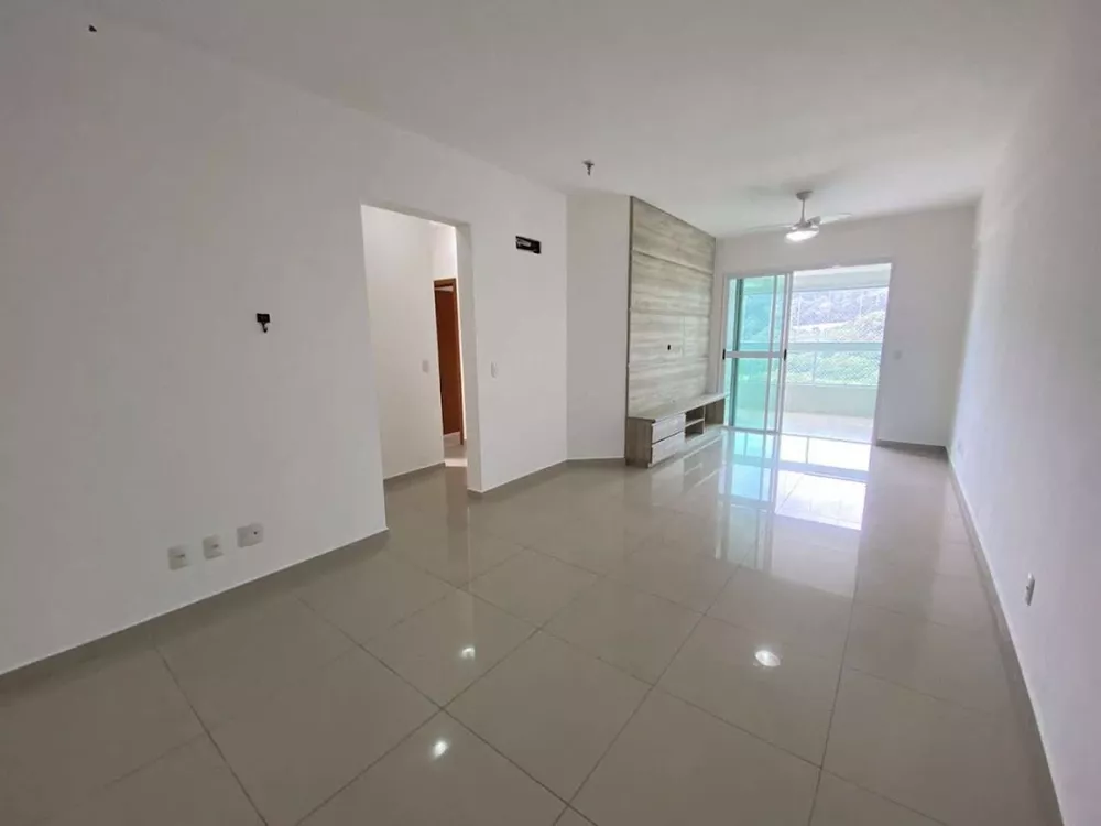 Apartamento à venda com 3 quartos, 124m² - Foto 2