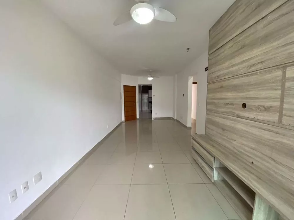 Apartamento à venda com 3 quartos, 124m² - Foto 3