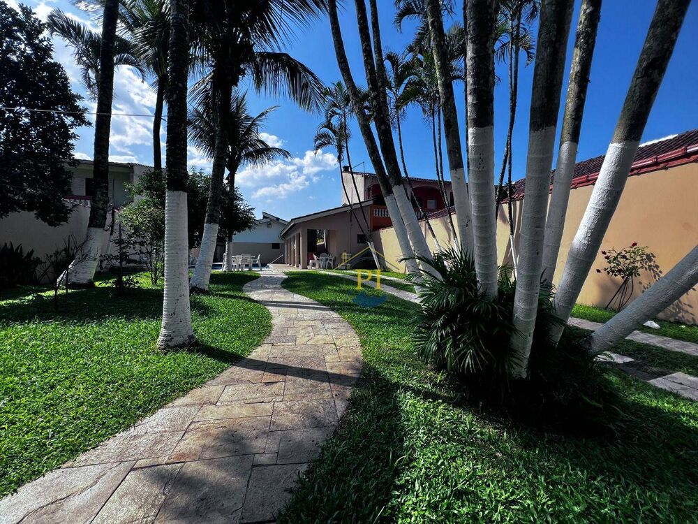 Casa, 3 quartos, 212 m² - Foto 3