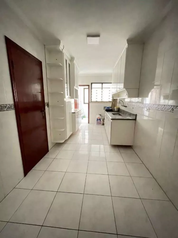 Apartamento à venda com 2 quartos, 86m² - Foto 3