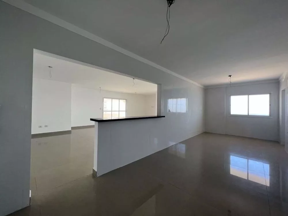 Apartamento à venda com 4 quartos, 295m² - Foto 1