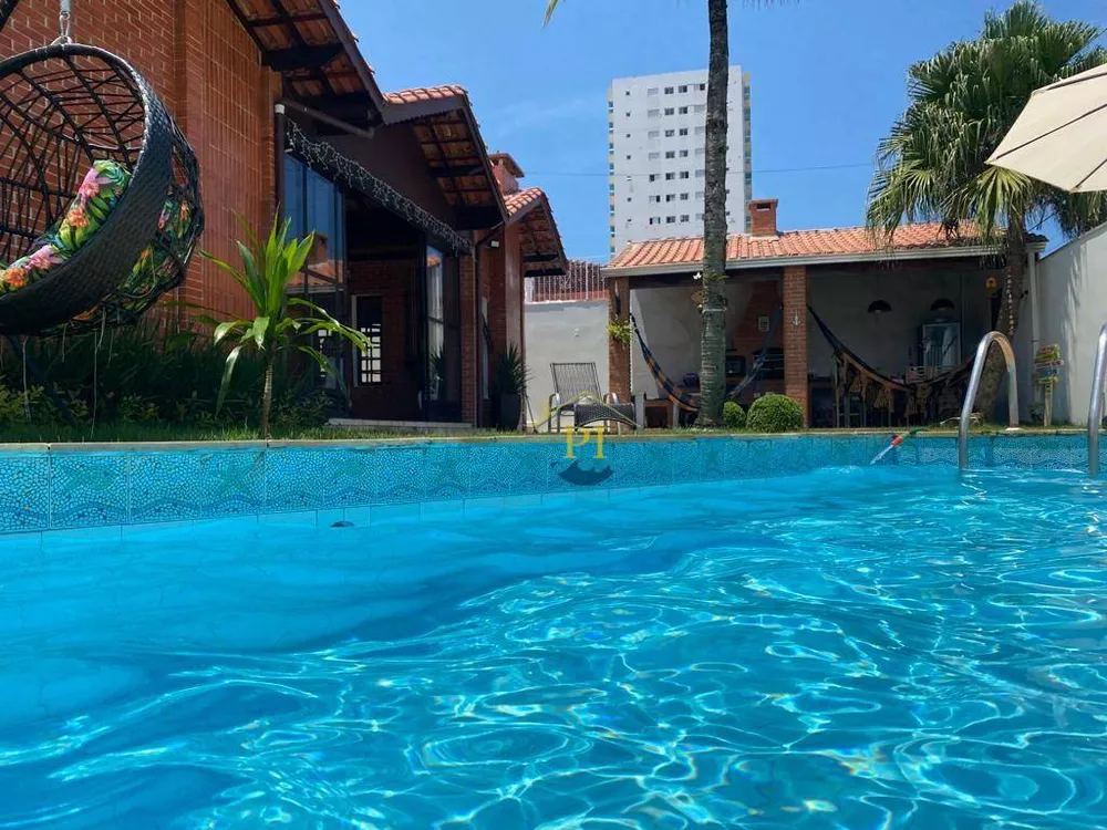 Casa, 3 quartos, 220 m² - Foto 8