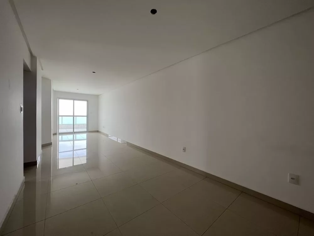 Apartamento à venda com 3 quartos, 127m² - Foto 3