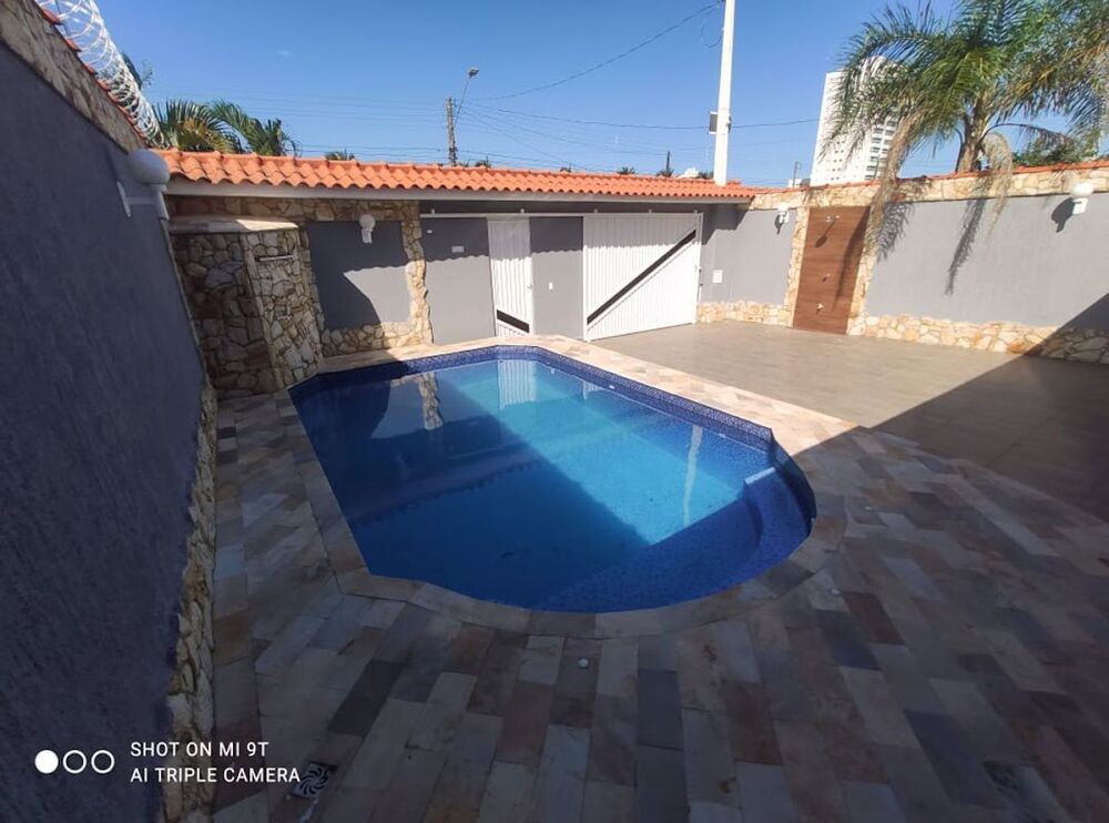 Sobrado, 5 quartos, 250 m² - Foto 1