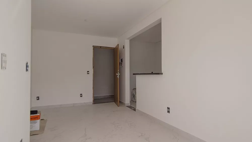 Apartamento à venda com 2 quartos, 85m² - Foto 2