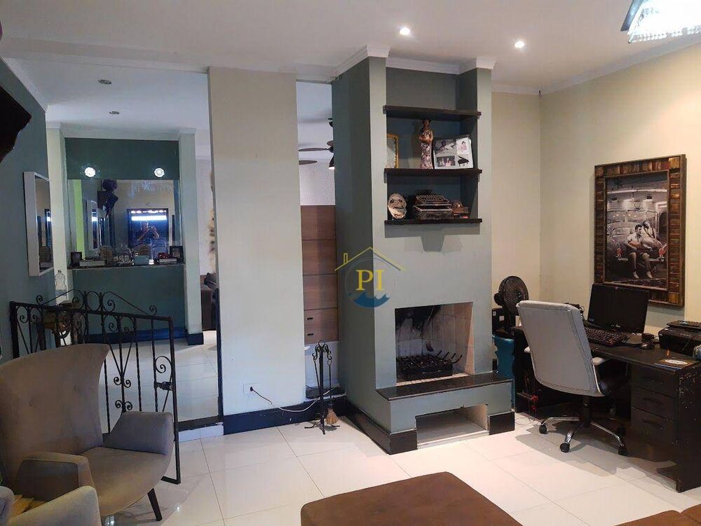 Casa, 3 quartos, 250 m² - Foto 17
