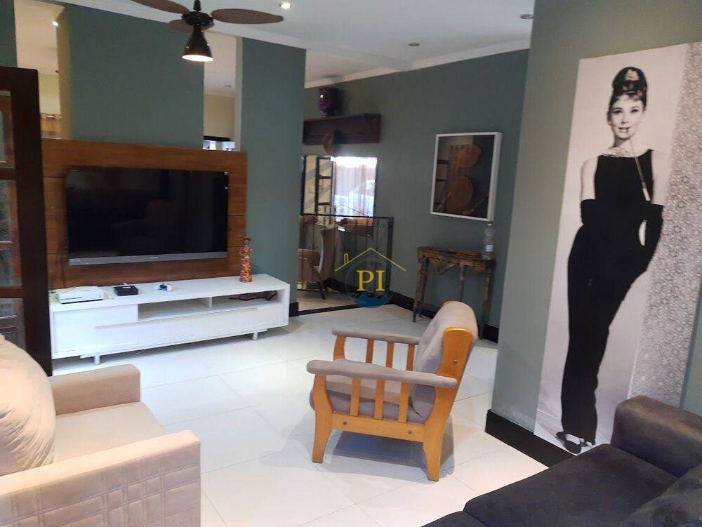 Casa, 3 quartos, 250 m² - Foto 13