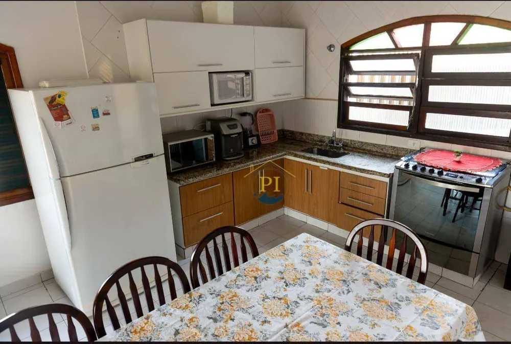 Casa, 4 quartos, 175 m² - Foto 3