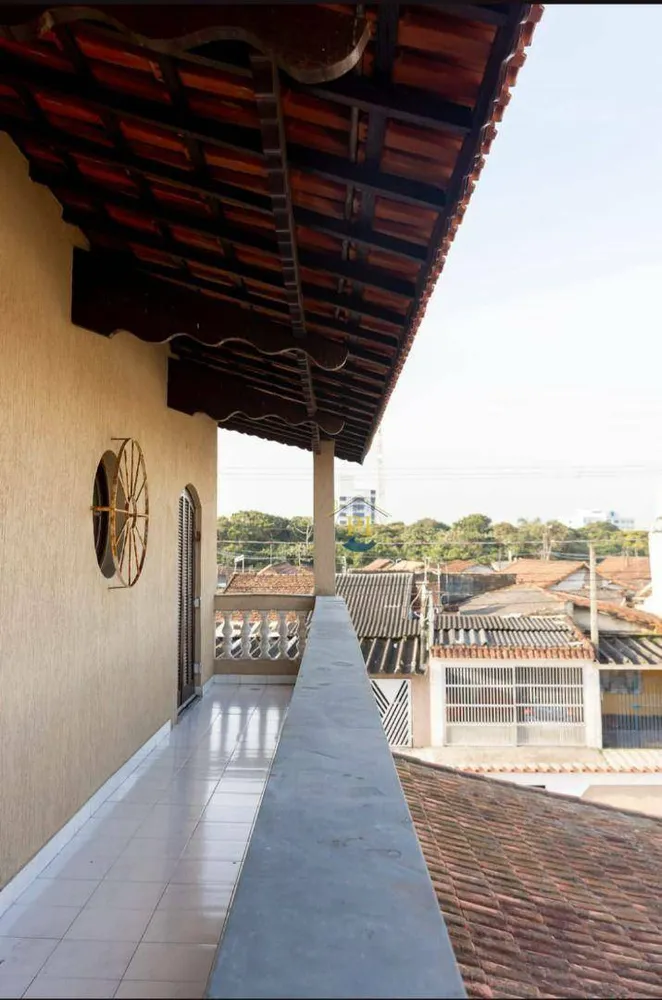 Casa, 4 quartos, 175 m² - Foto 2