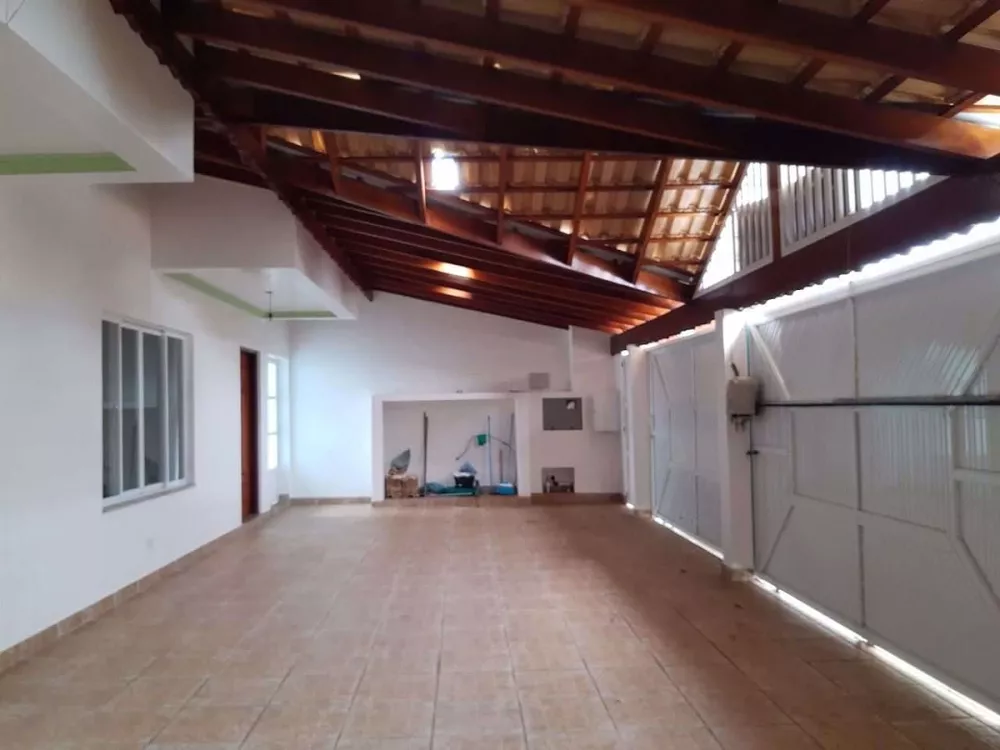 Sobrado à venda com 4 quartos, 450m² - Foto 3