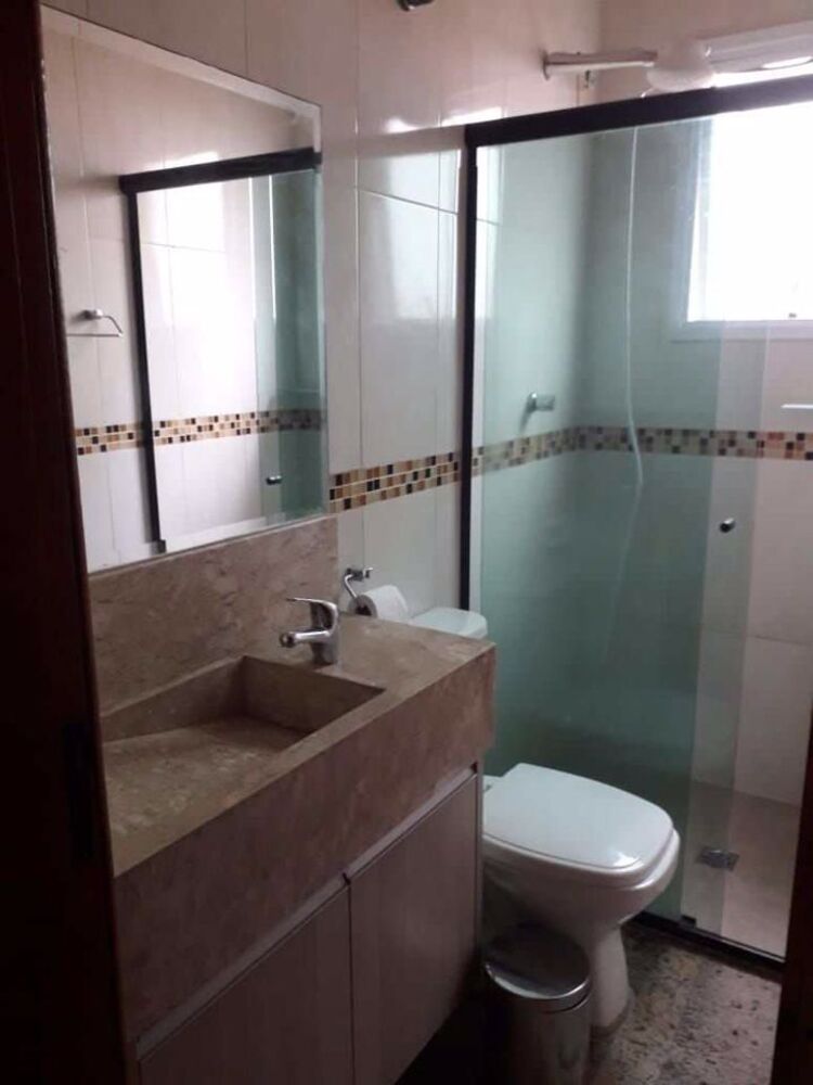 Casa, 4 quartos, 181 m² - Foto 1