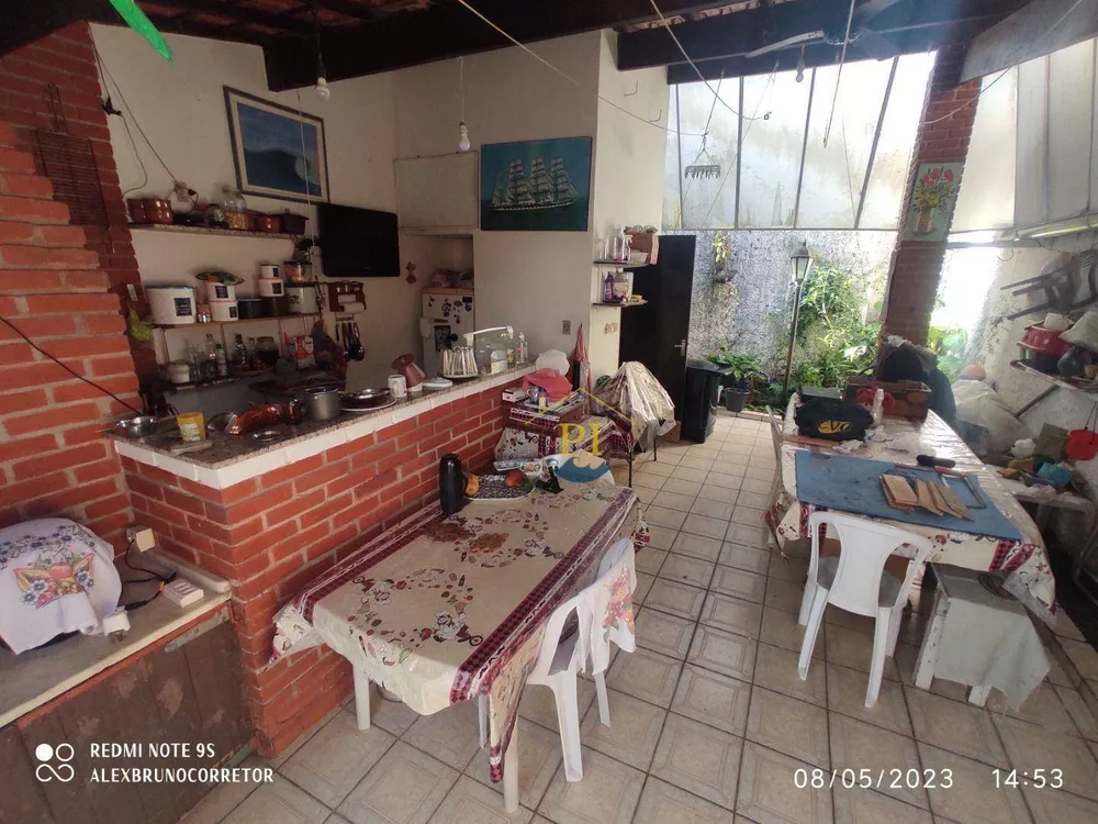 Casa, 3 quartos, 138 m² - Foto 1