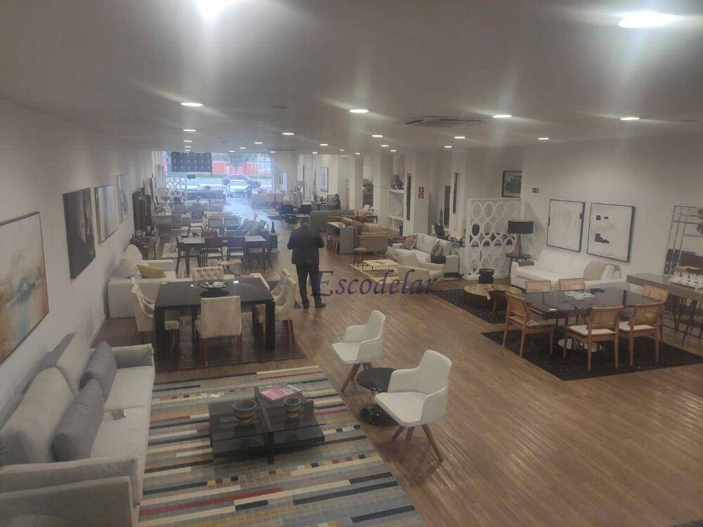 Prédio Inteiro, 2500 m² - Foto 1