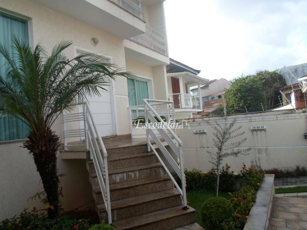 Sobrado, 4 quartos, 330 m² - Foto 1