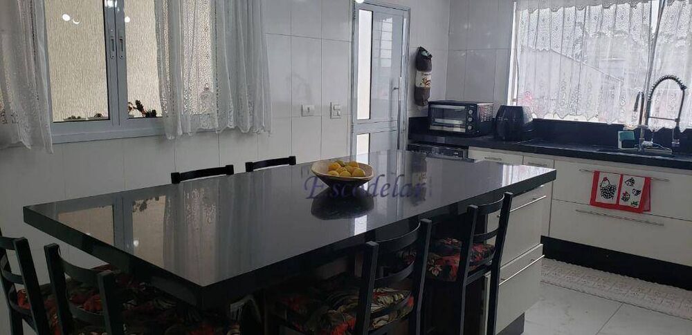 Sobrado, 3 quartos, 200 m² - Foto 6