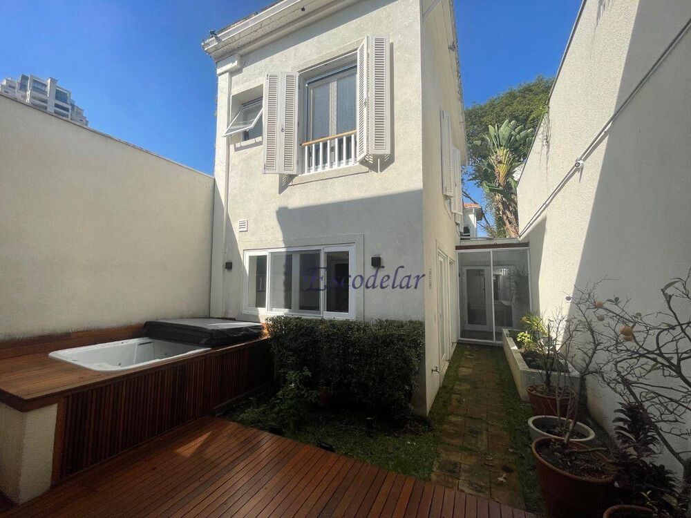 Casa, 3 quartos, 280 m² - Foto 1