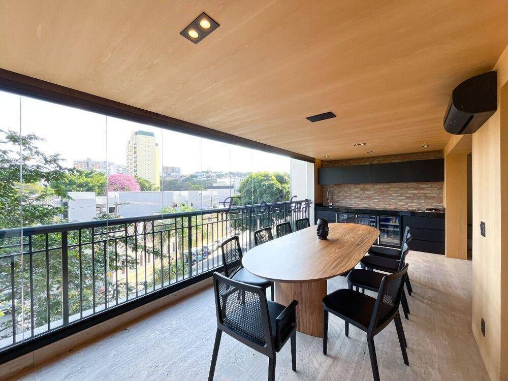 Apartamento, 3 quartos, 248 m² - Foto 2