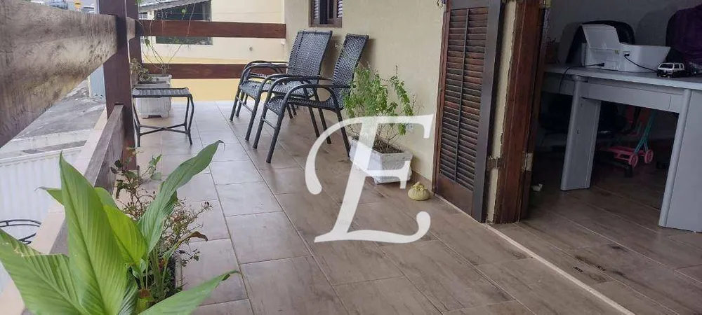 Casa, 4 quartos, 200 m² - Foto 4