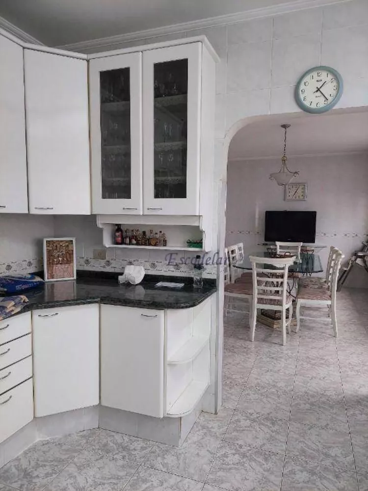 Sobrado à venda com 3 quartos, 317m² - Foto 8