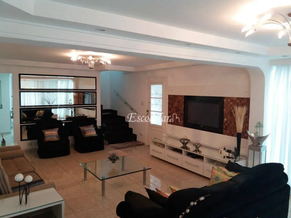 Sobrado, 4 quartos, 200 m² - Foto 1