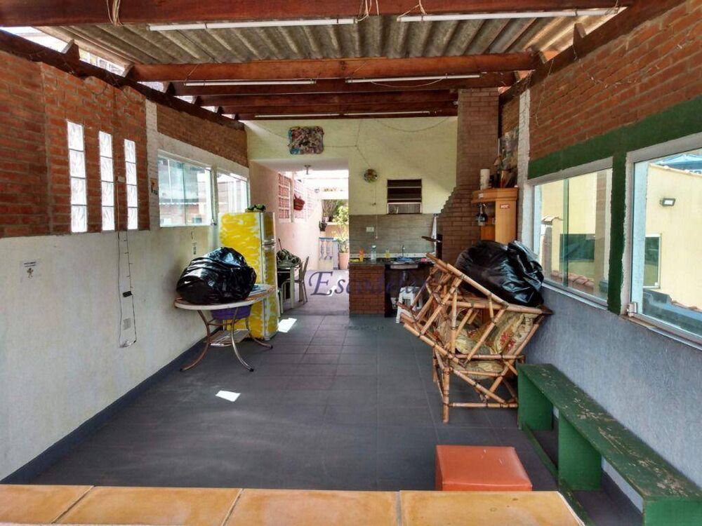 Sobrado, 4 quartos, 180 m² - Foto 4