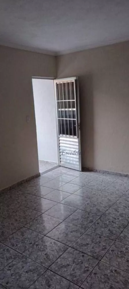 Sobrado à venda com 6 quartos, 256m² - Foto 11