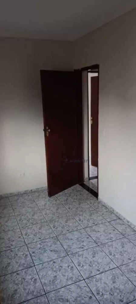 Sobrado à venda com 6 quartos, 256m² - Foto 5