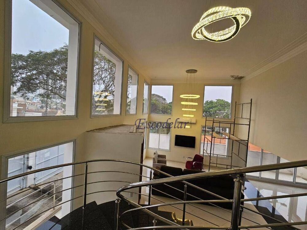 Sobrado, 3 quartos, 700 m² - Foto 2