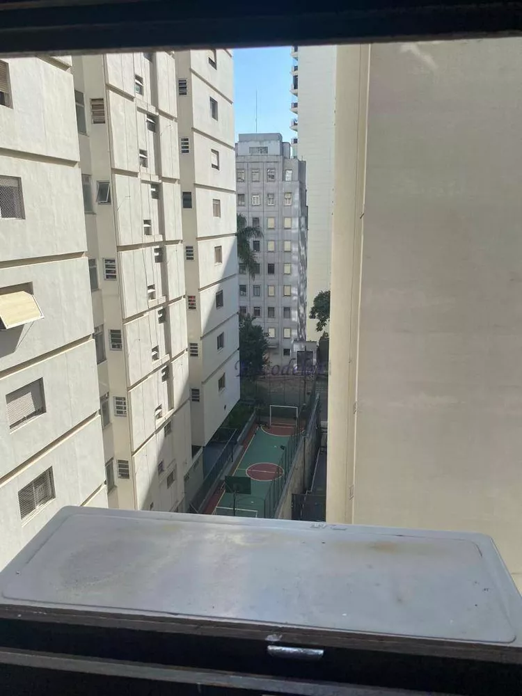 Apartamento à venda com 3 quartos, 211m² - Foto 15