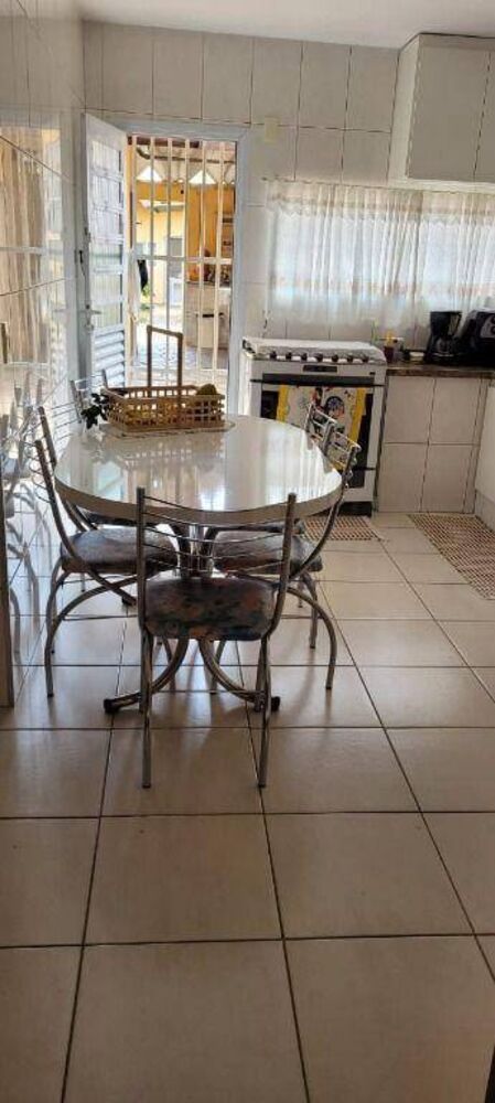 Casa, 3 quartos, 195 m² - Foto 3