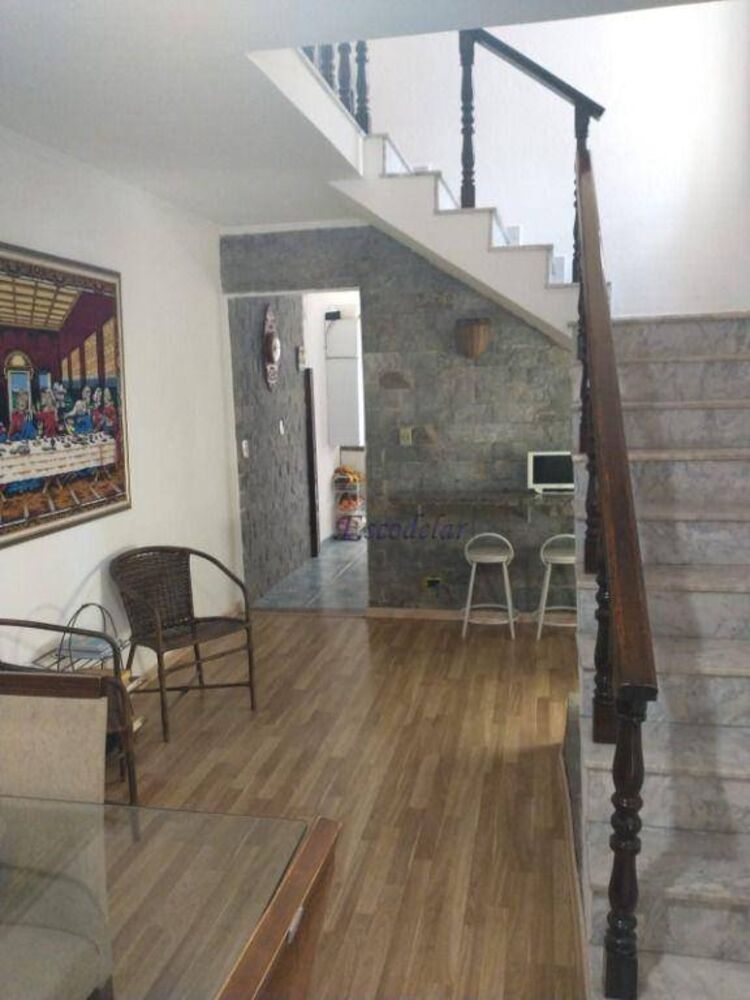 Sobrado, 3 quartos, 210 m² - Foto 1