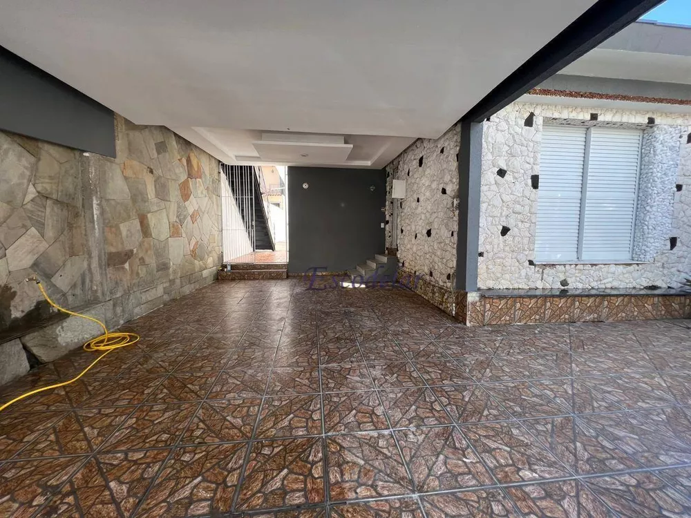 Casa à venda com 3 quartos, 185m² - Foto 4