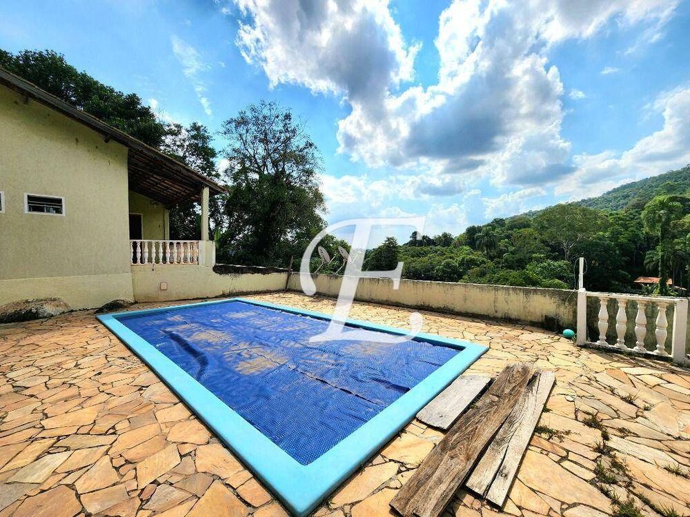 Chácara, 3 quartos, 980 m² - Foto 2