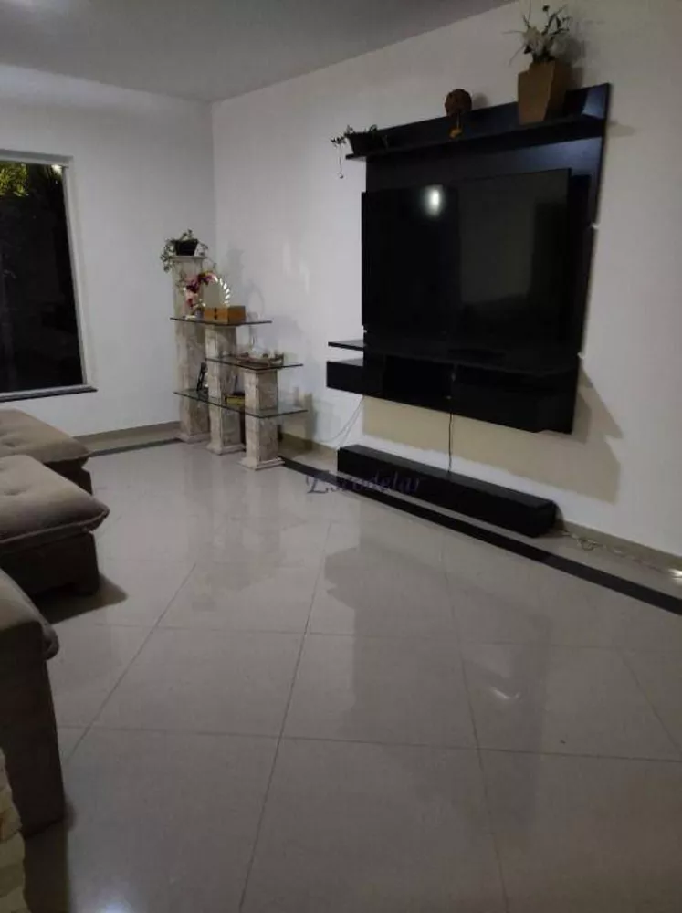 Sobrado à venda com 4 quartos, 300m² - Foto 8