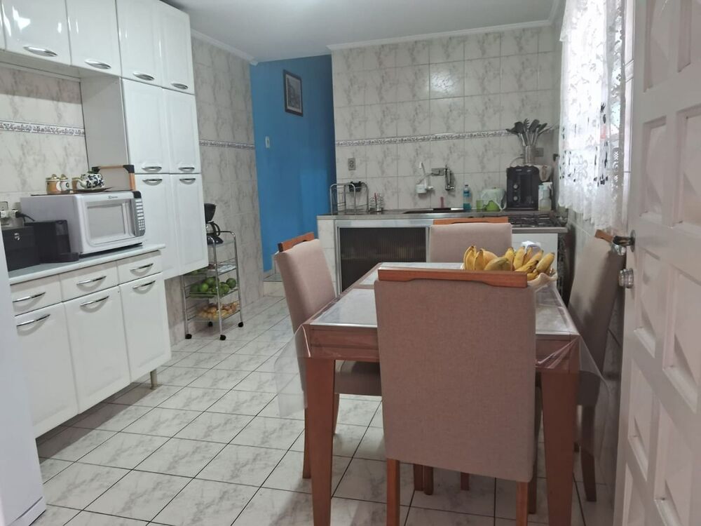 Casa, 5 quartos, 170 m² - Foto 1