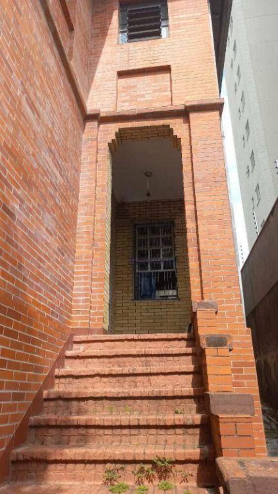 Casa, 4 quartos, 240 m² - Foto 3