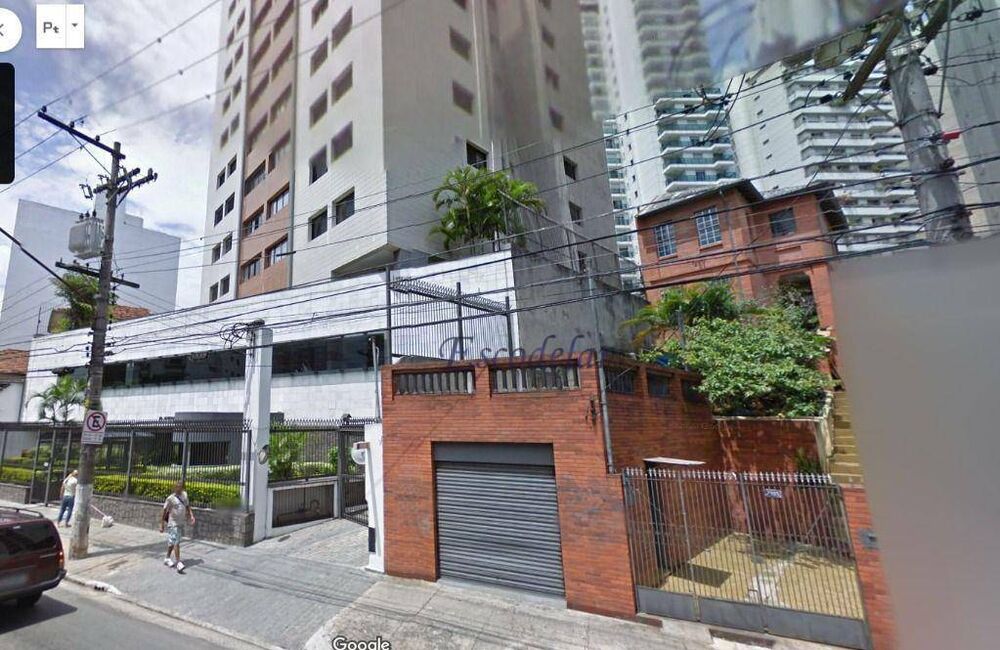 Casa, 4 quartos, 240 m² - Foto 1
