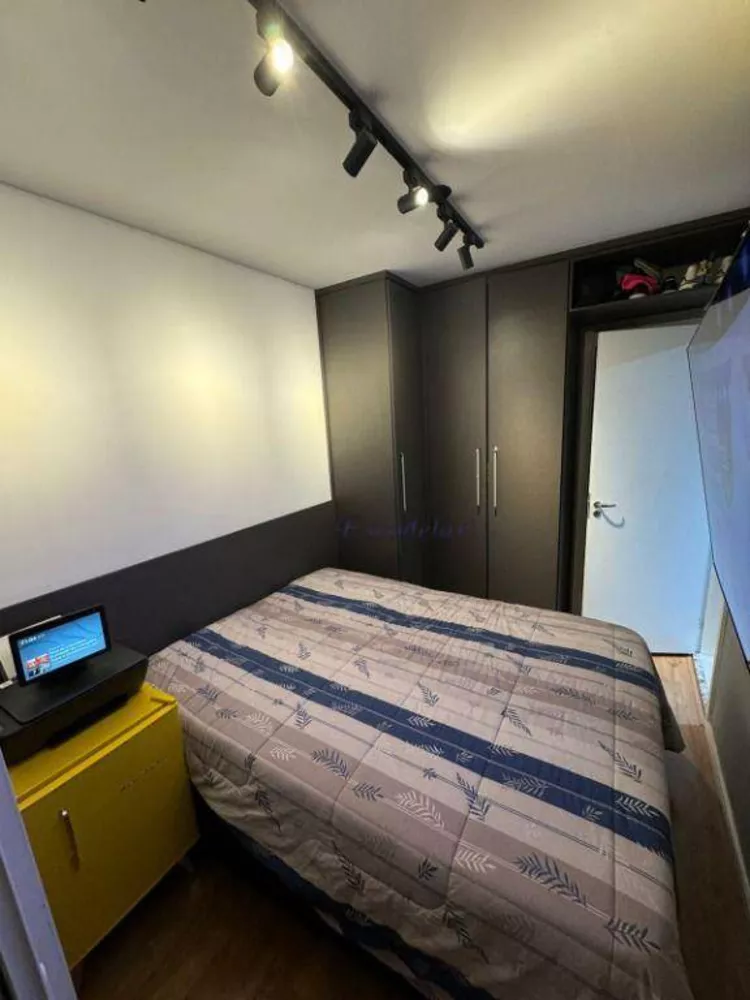 Apartamento à venda com 1 quarto, 28m² - Foto 3