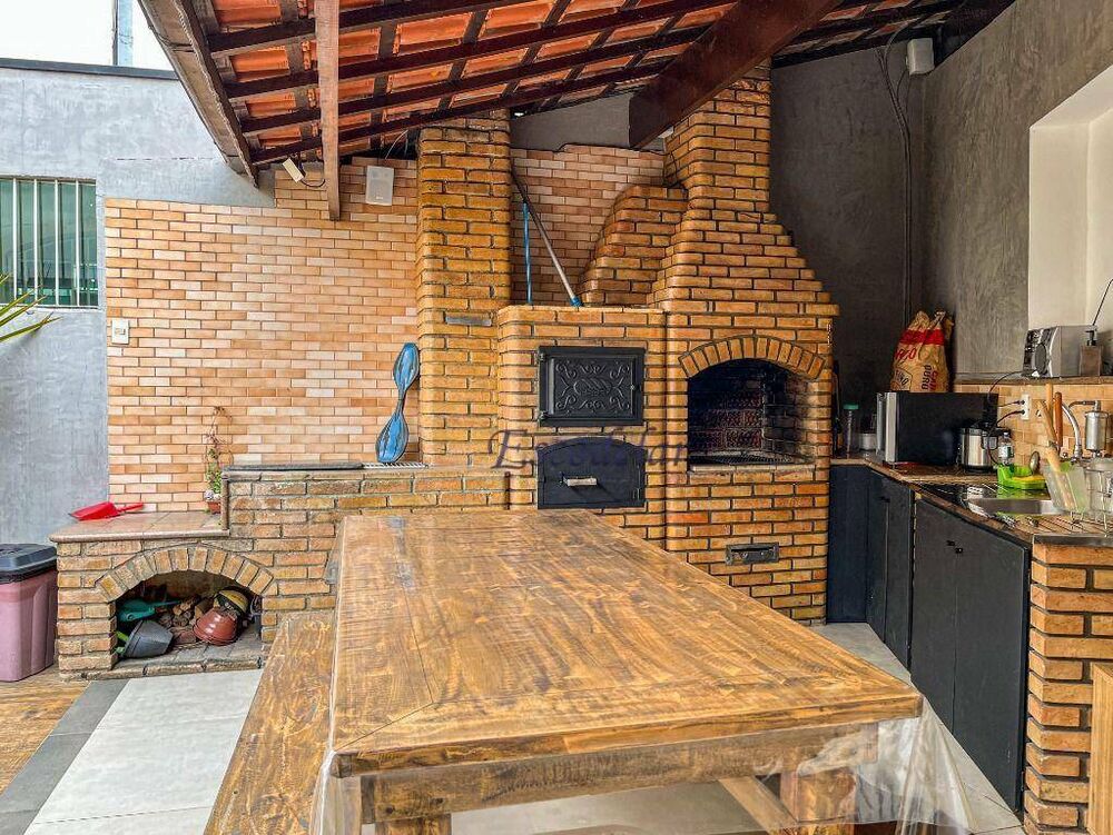 Sobrado, 3 quartos, 500 m² - Foto 6