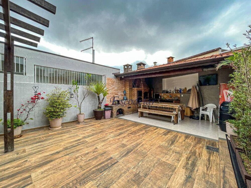 Sobrado, 3 quartos, 500 m² - Foto 1