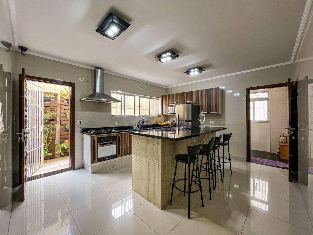 Sobrado, 3 quartos, 500 m² - Foto 3