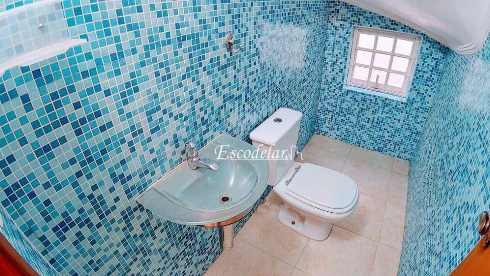 Sobrado à venda com 2 quartos, 181m² - Foto 4