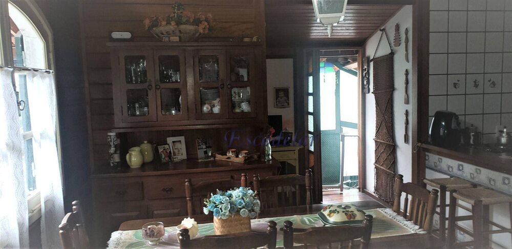 Casa, 3 quartos, 260 m² - Foto 4