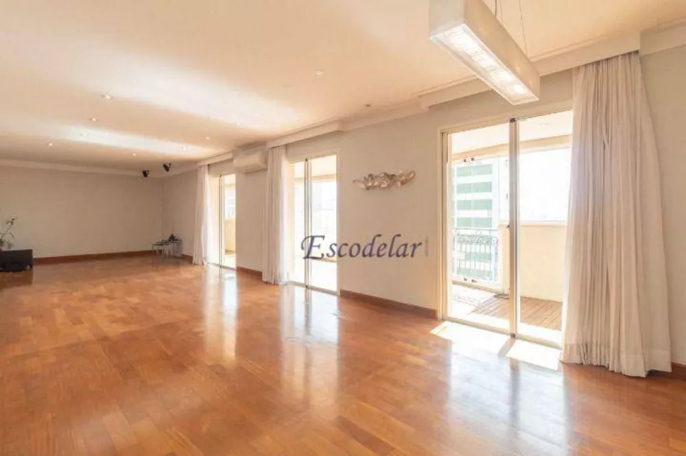 Apartamento à venda com 4 quartos, 252m² - Foto 1