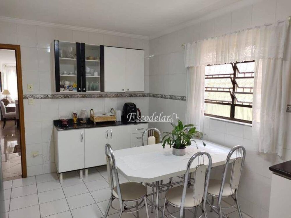 Sobrado, 3 quartos, 180 m² - Foto 4
