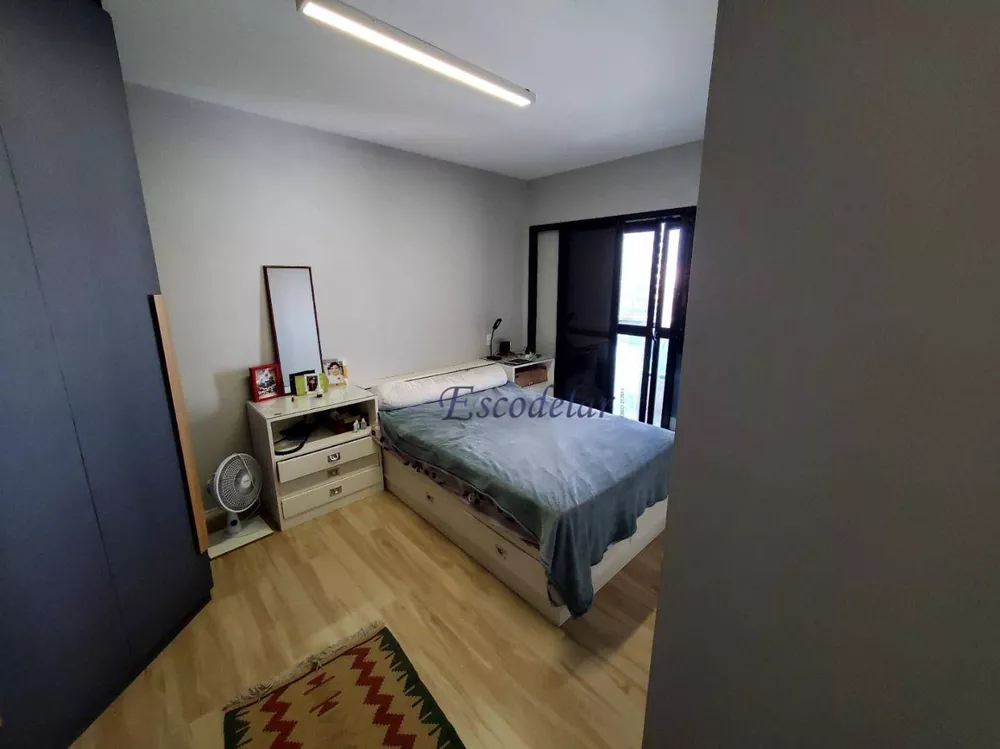 Apartamento à venda com 3 quartos, 126m² - Foto 2