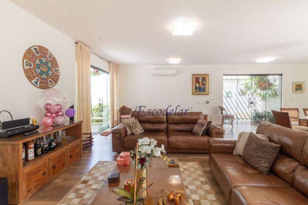 Casa, 3 quartos, 220 m² - Foto 4