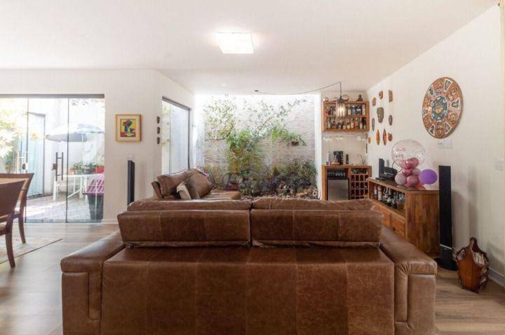 Casa, 3 quartos, 220 m² - Foto 9