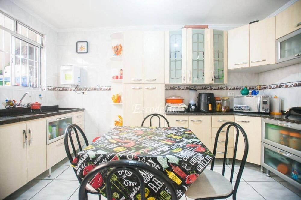 Sobrado, 3 quartos, 209 m² - Foto 4