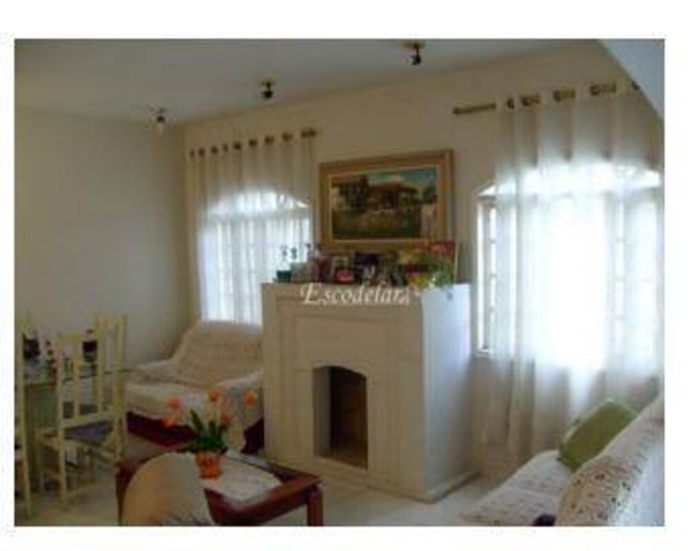 Casa, 3 quartos, 225 m² - Foto 1